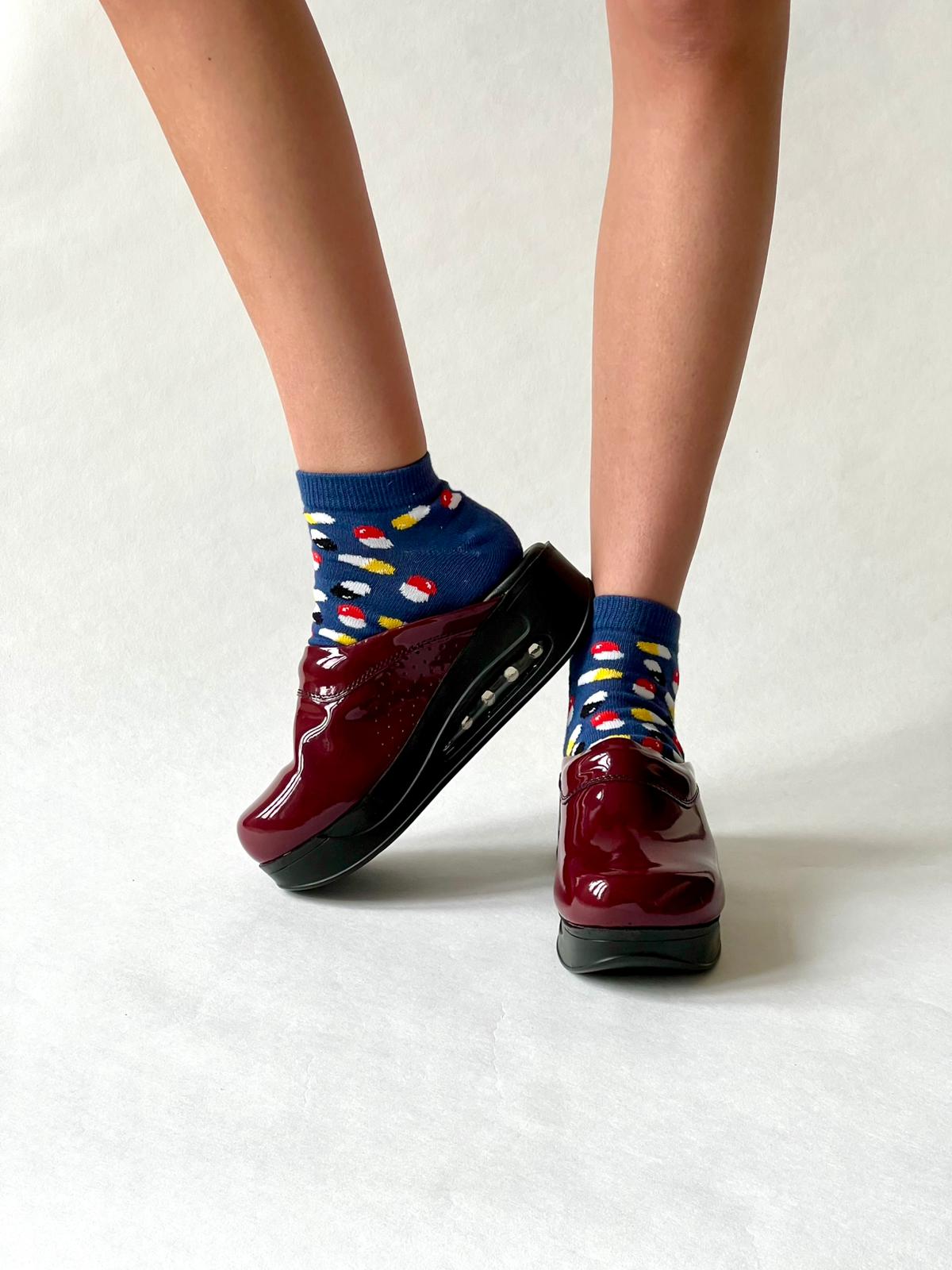 Airmeds Clogs Uni Bordeaux lackiert