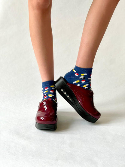 Airmeds Clogs Uni Bordeaux lackiert