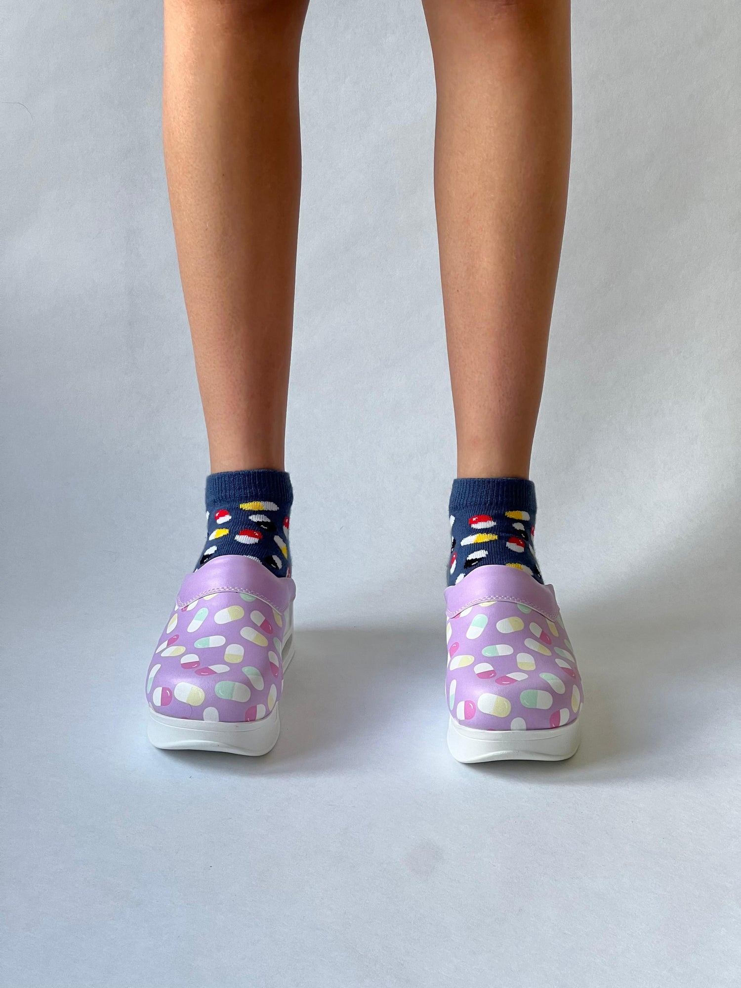 Medikamente | Pillen Lila Airmeds Clogs
